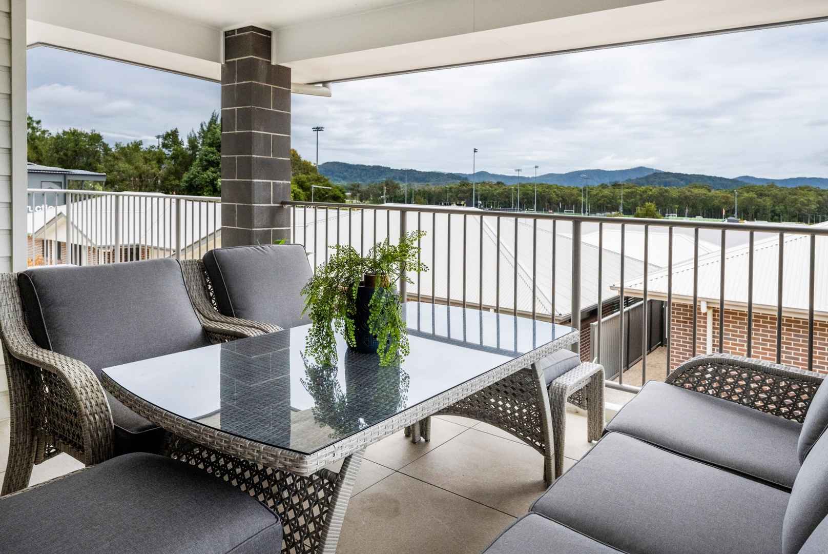 Oak Tree Retirement Village Coffs Harbour - 2 Bed + Study + 1 Bath + Powder Villa