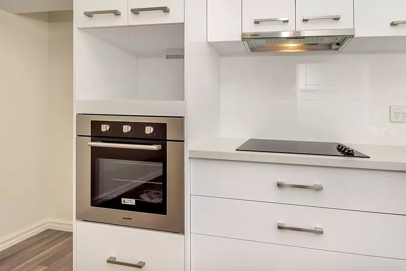 Presents like it is brand new...