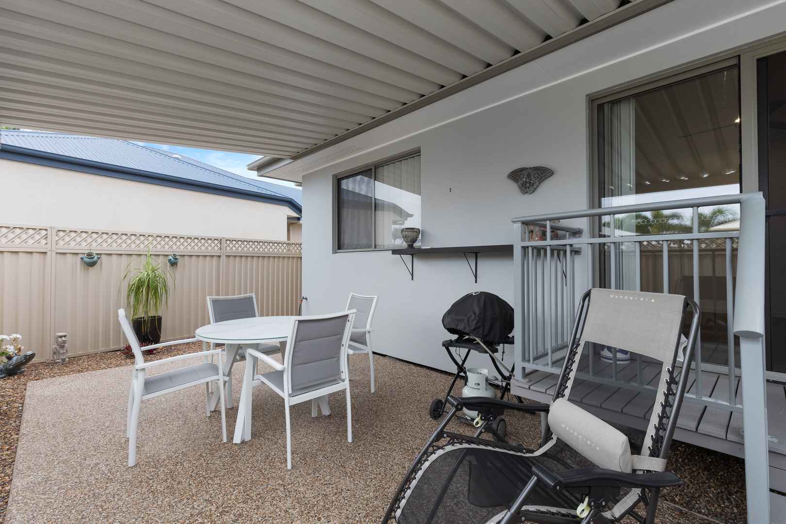 Palm Lake Hervey Bay 