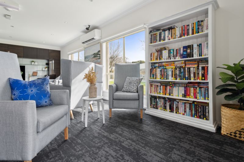 One-bedroom with private courtyard + bushland outlook