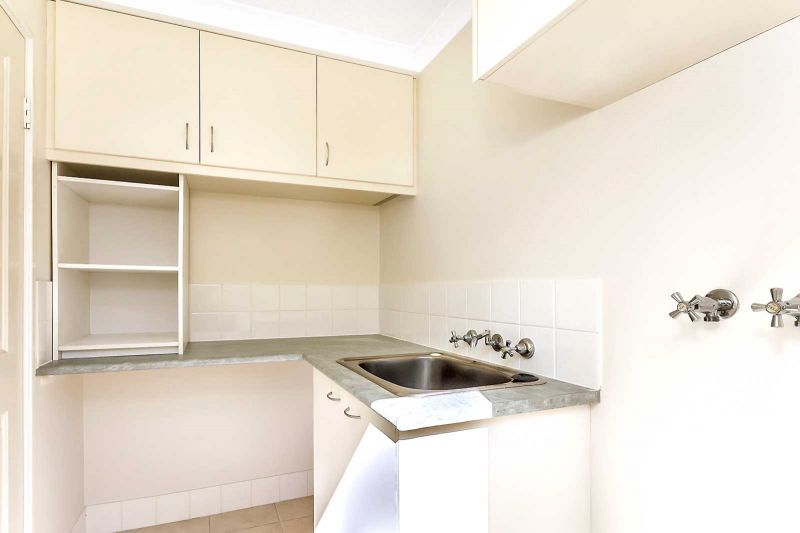 ARCADIA WATERS MADDINGTON - Great Location Close To The Club House