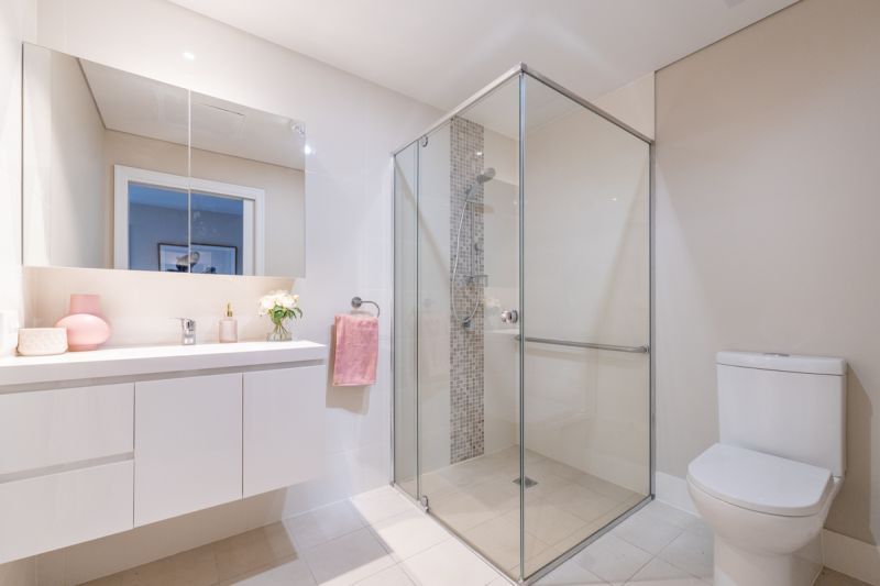 Blending Relaxation & Sophistication with city views to match!