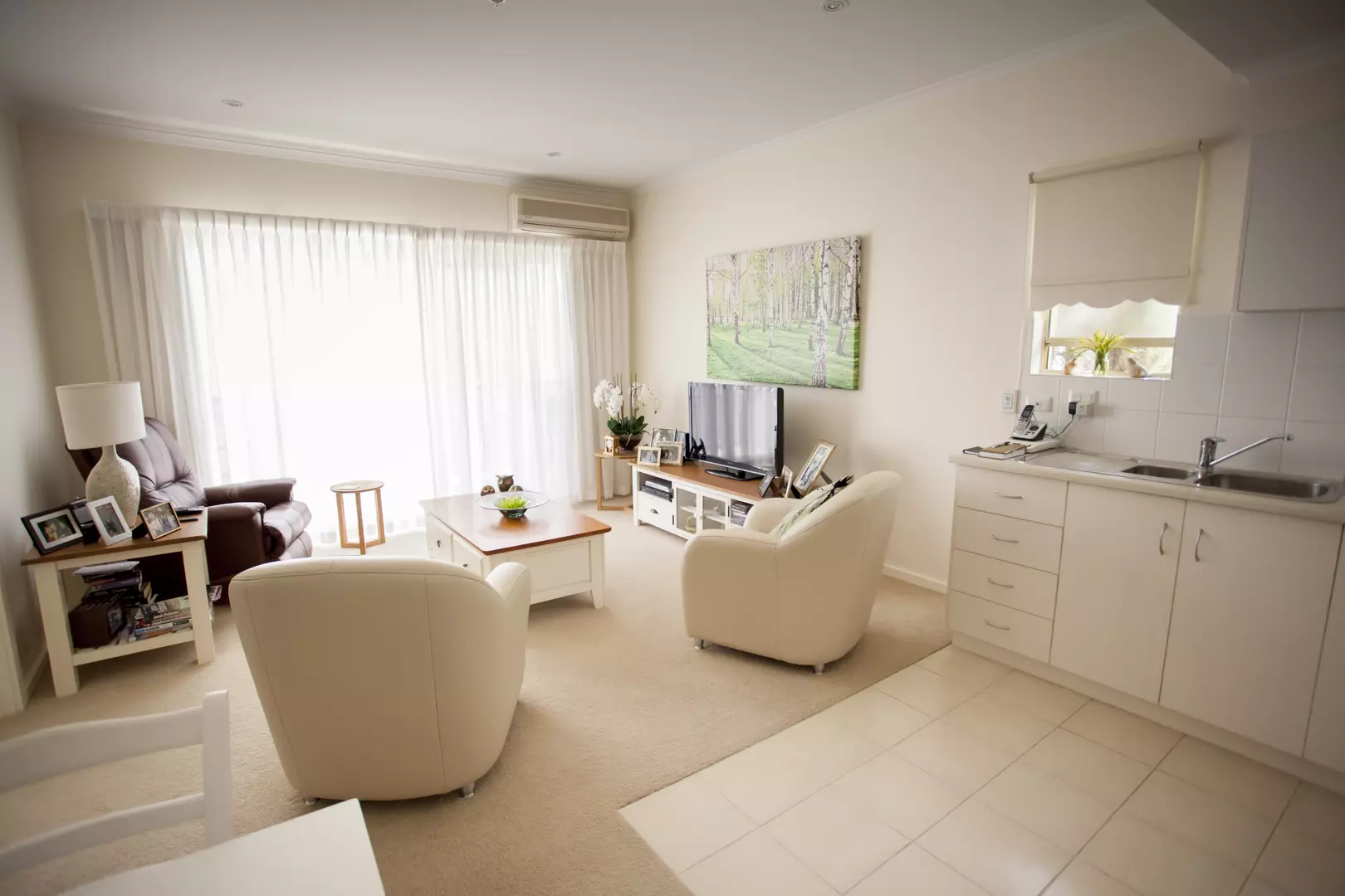 Two Bedroom, Two Bathroom and ready for You 