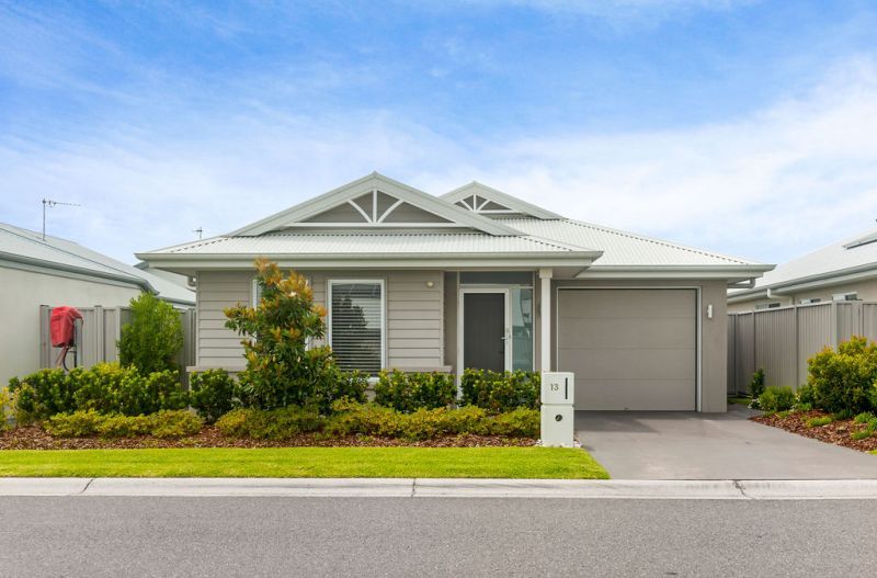 Modern 2 Bedroom Home - Relax and Enjoy!