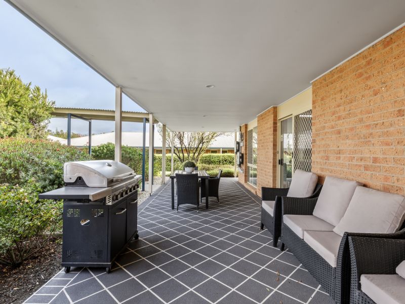 Single Self-Catered Unit – Rent in Seniors Community