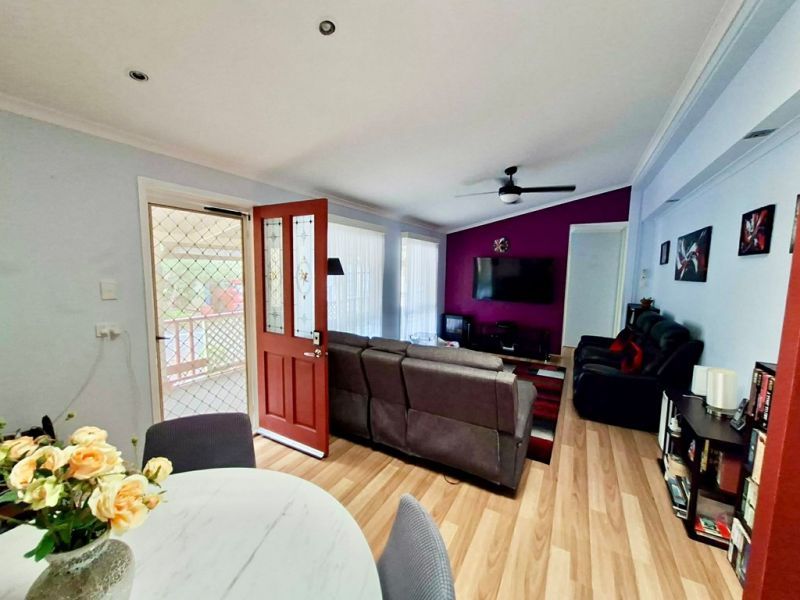 Coastal Gem with effortless living.