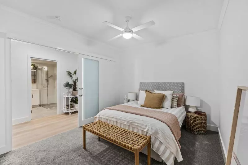 Relaxed bayside living in a two-bedroom apartment