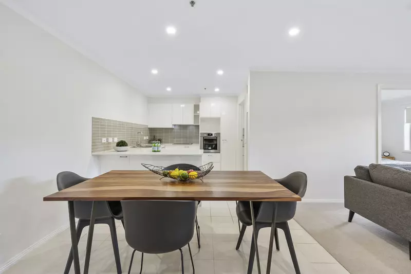 Ground Floor Living by Water and Parkland