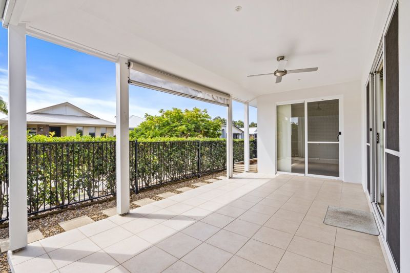 Tranquil Light-filled Lifestyle