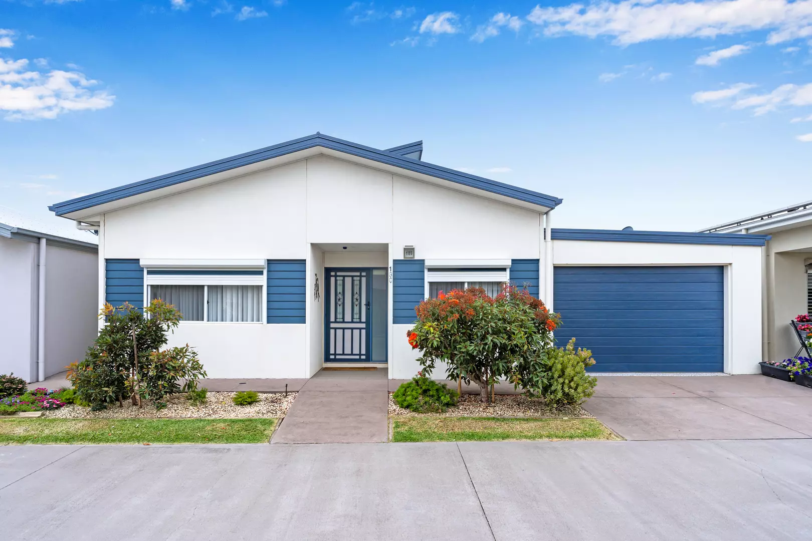 HOME 180 PALM LAKE RESORT TRUGANINA