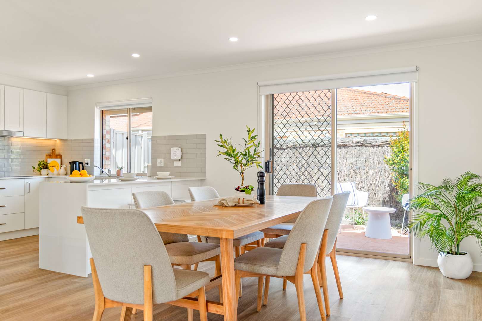 Stunning Two Bedroom Unit!