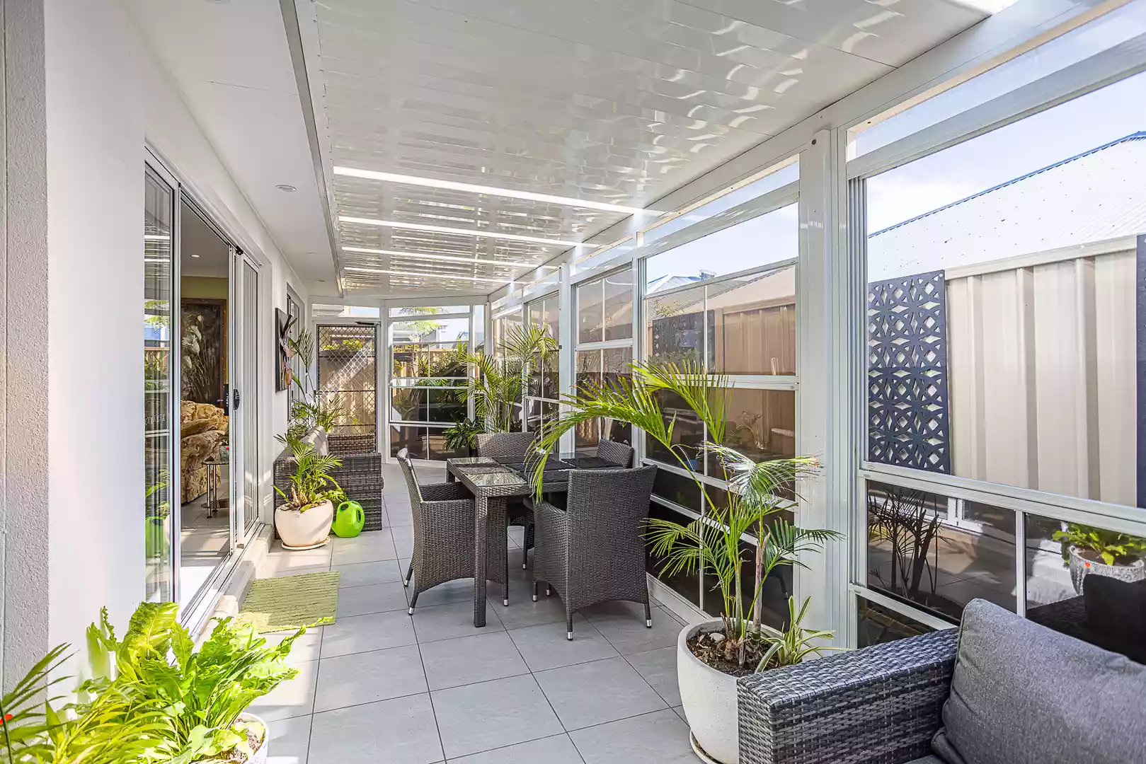 Palm Lake Resort Fern Bay | Home 80