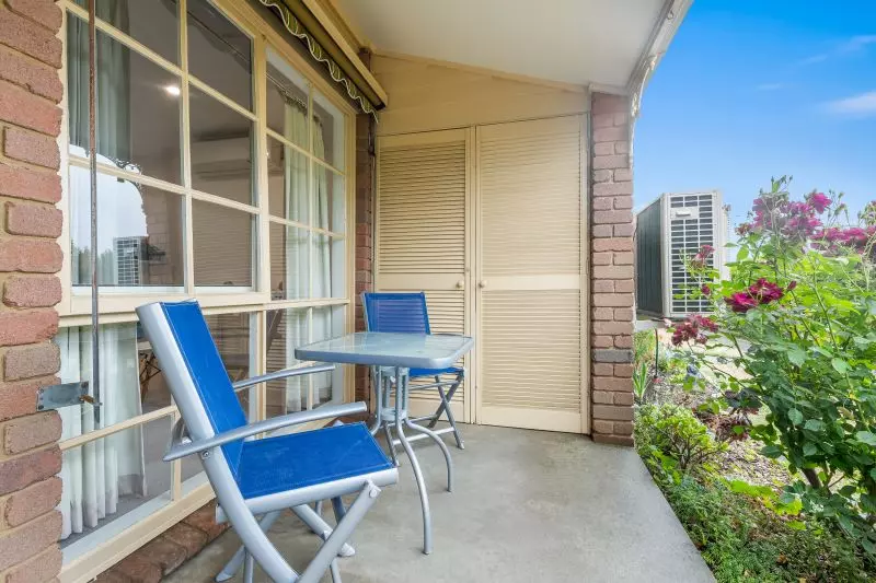 Stylish Refurbished Home in Lovely Garden Setting