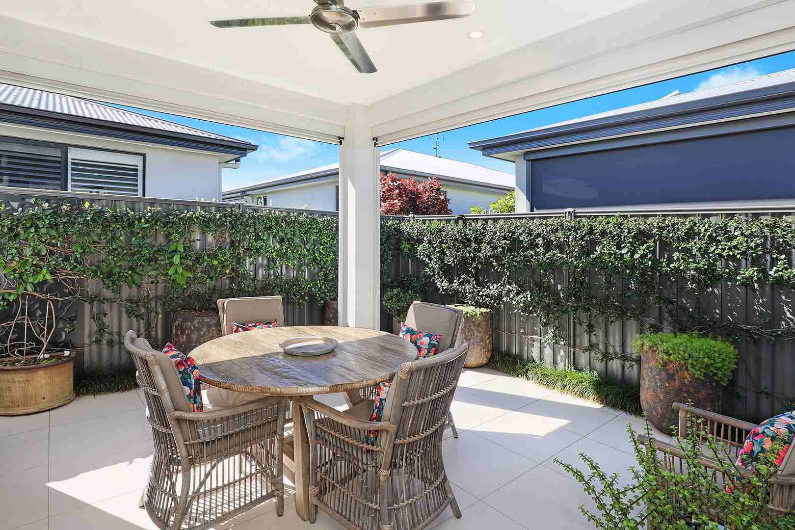 The WOW Factor! Villa 105 Living Gems