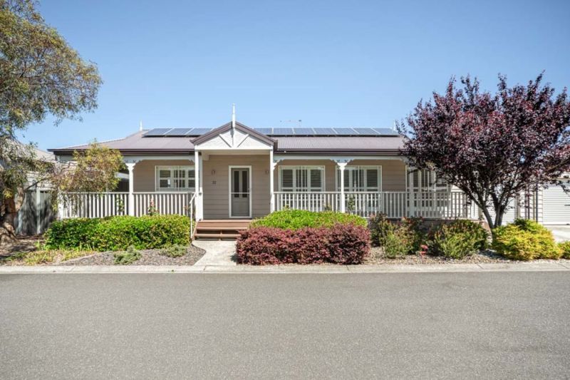 Lifestyle Chelsea Heights - Sun-filled dream home