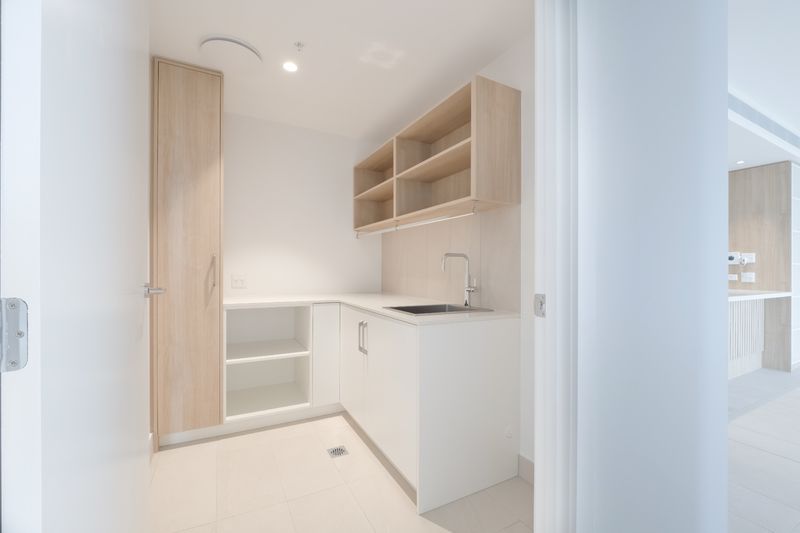 Stylish Two-Bedroom Apartment with Northern Views