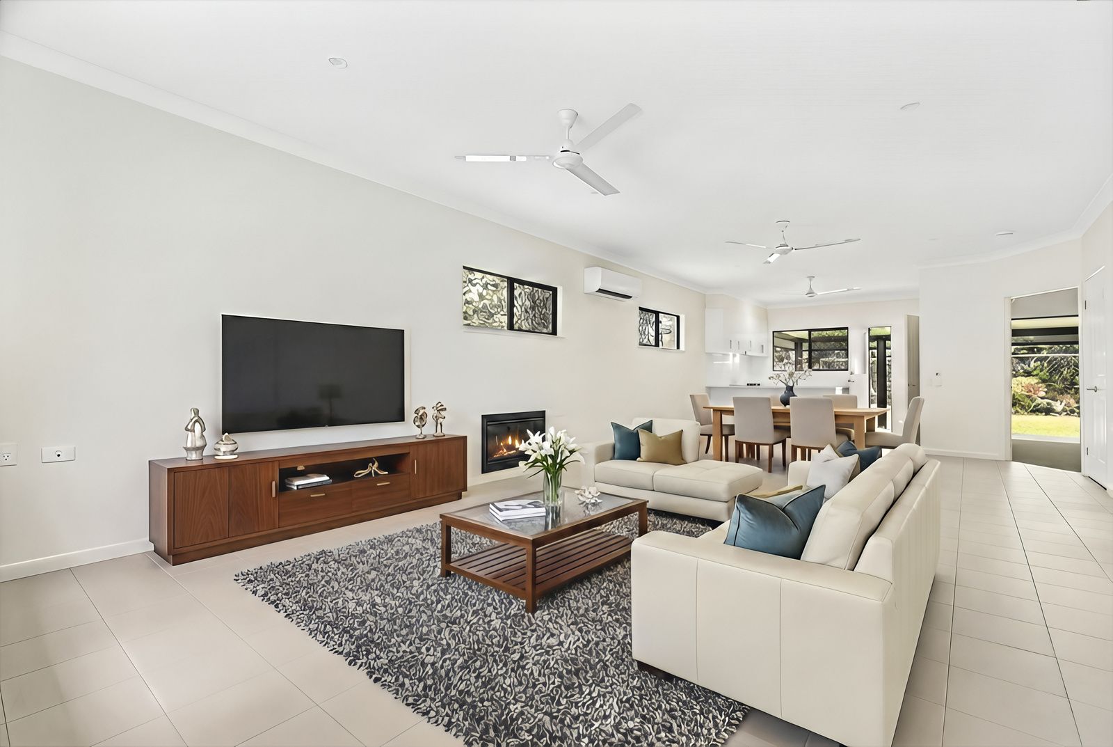 Private 2-bedroom villa with large backyard