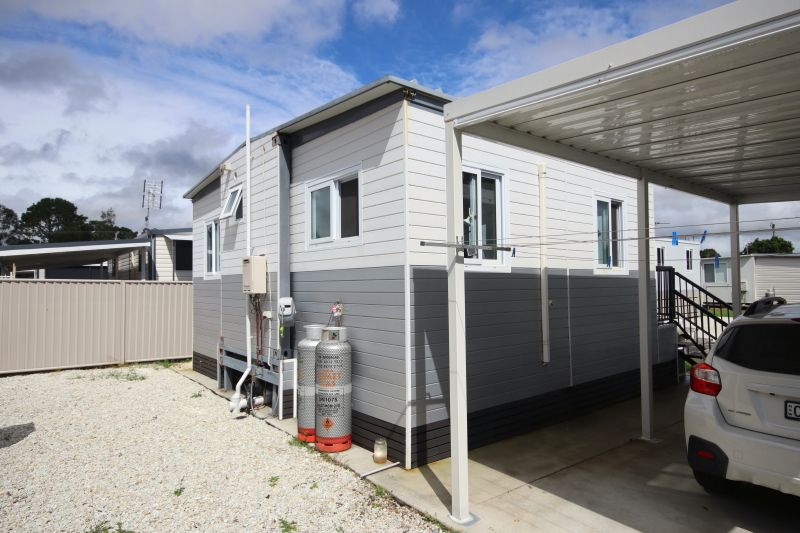 Chinderah Lakes – Over 50’s ‘Pet Friendly’ residential park