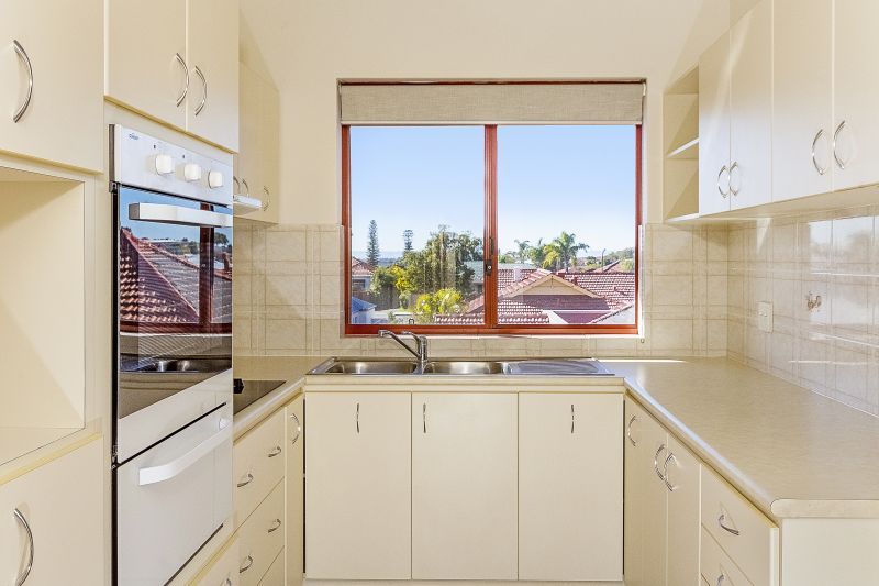 ARCADIA WATERS BICTON - Great Location with City Views