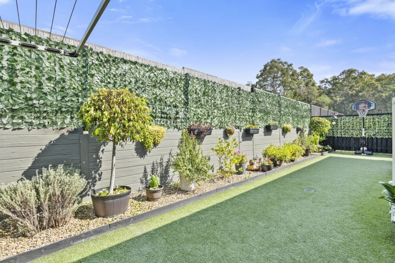 Tranquil Living, Spacious Backyard