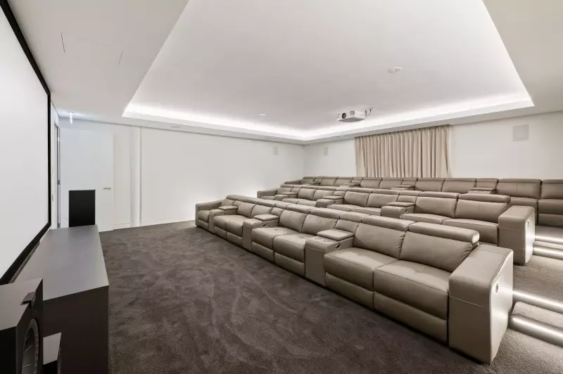 Villa 31 - Luxury Country Living, Sydney Convenience: Marston Living Galston.