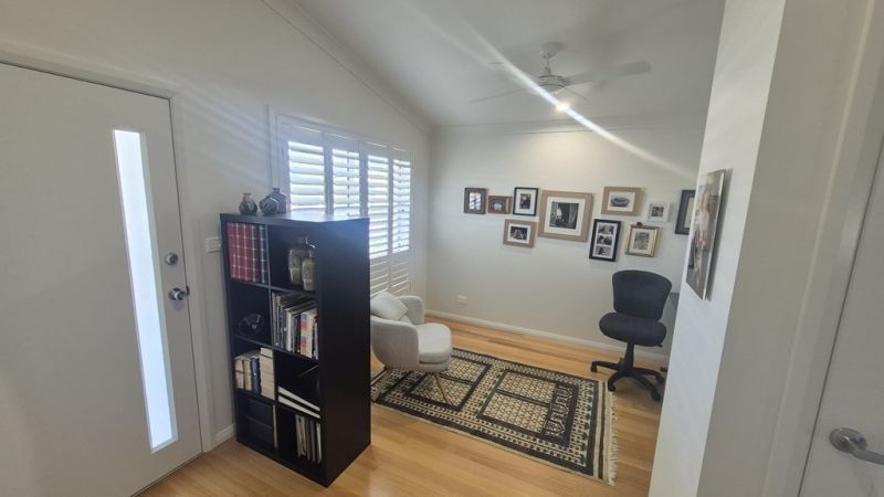 Impressive modern 2.5 bedroom home