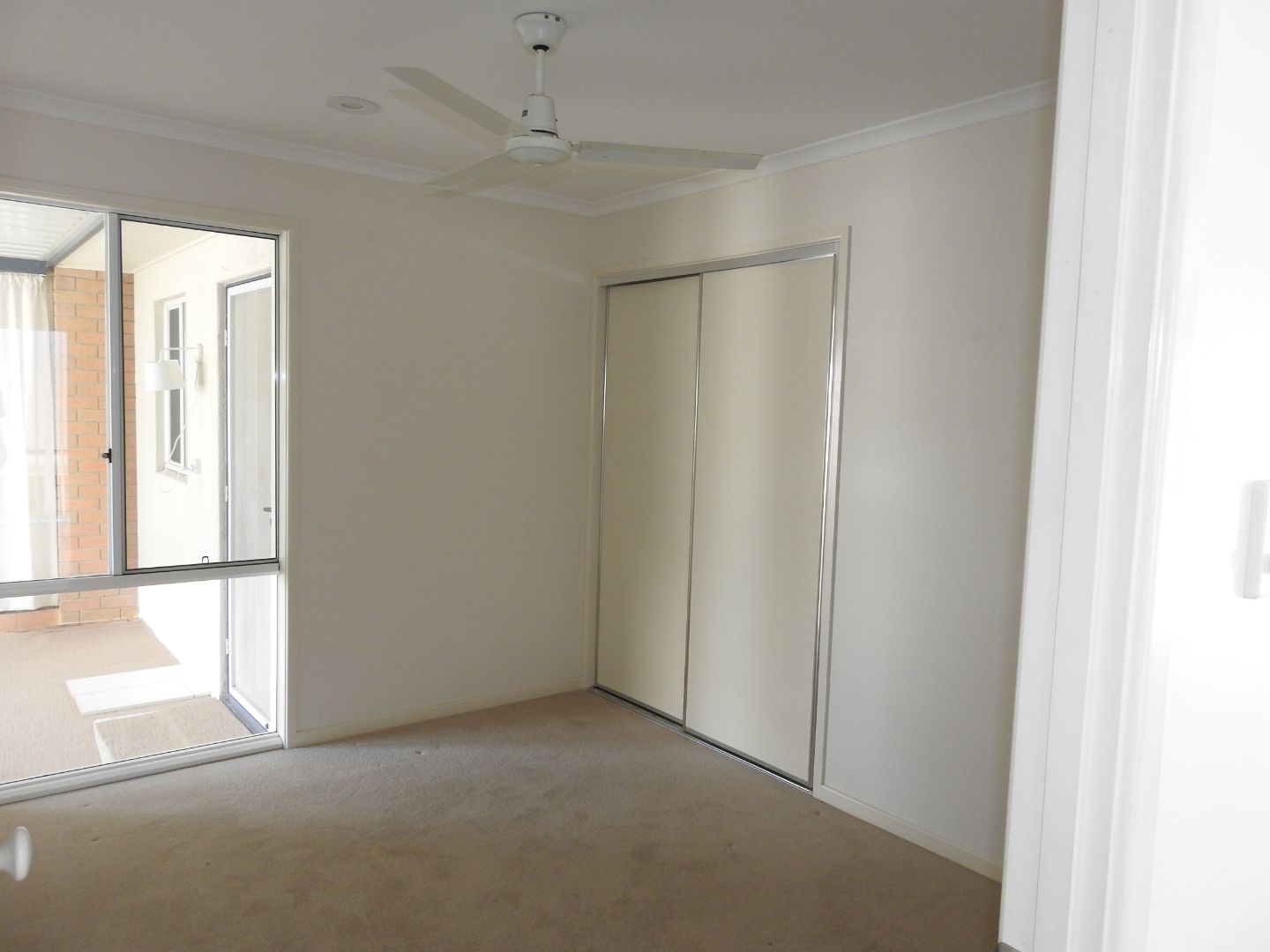 Beautifully presented, tidy 3 bedder.