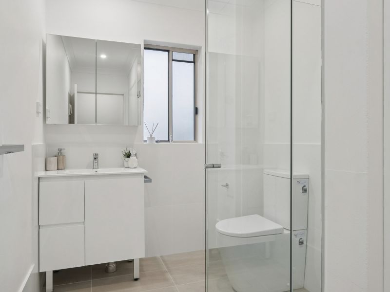 Light-filled villa with stunning bush view