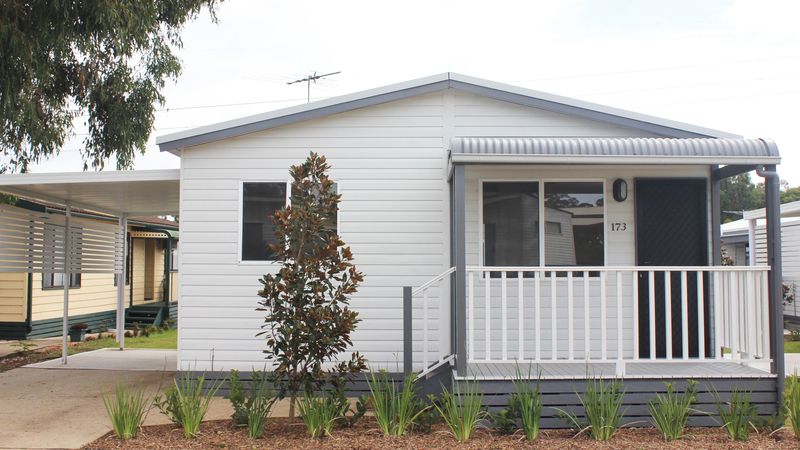 FULLY REFURBISHED HOME ONLY $259,000, MOVE IN TODAY!