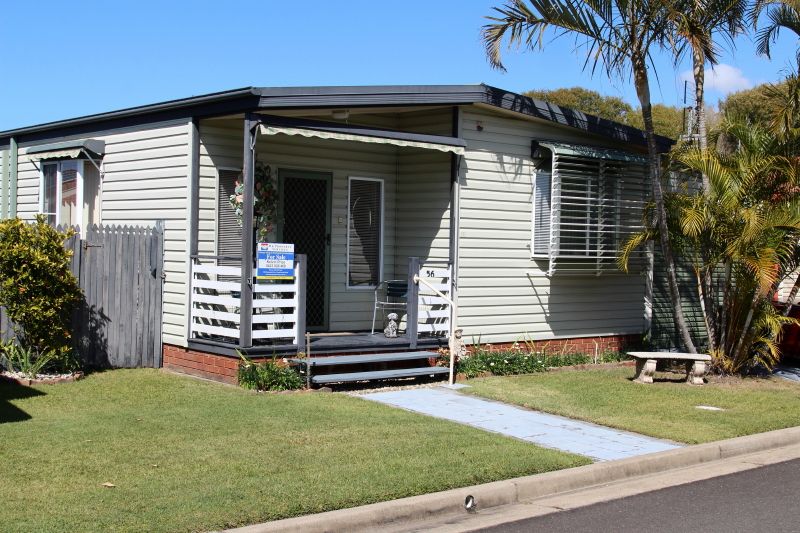 Palm Lake Resort - Banora Point, Over 50's Pet friendly Lifestyle Village