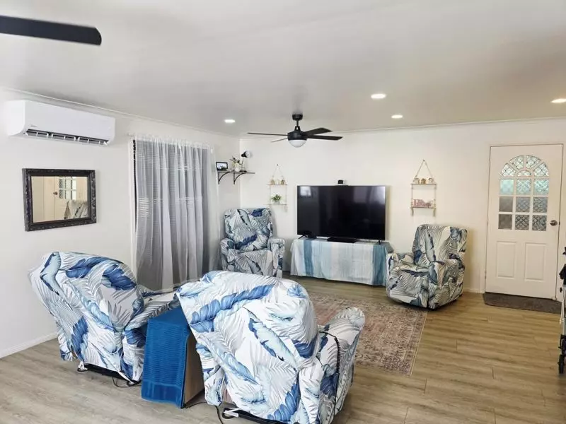 Modern - renovated