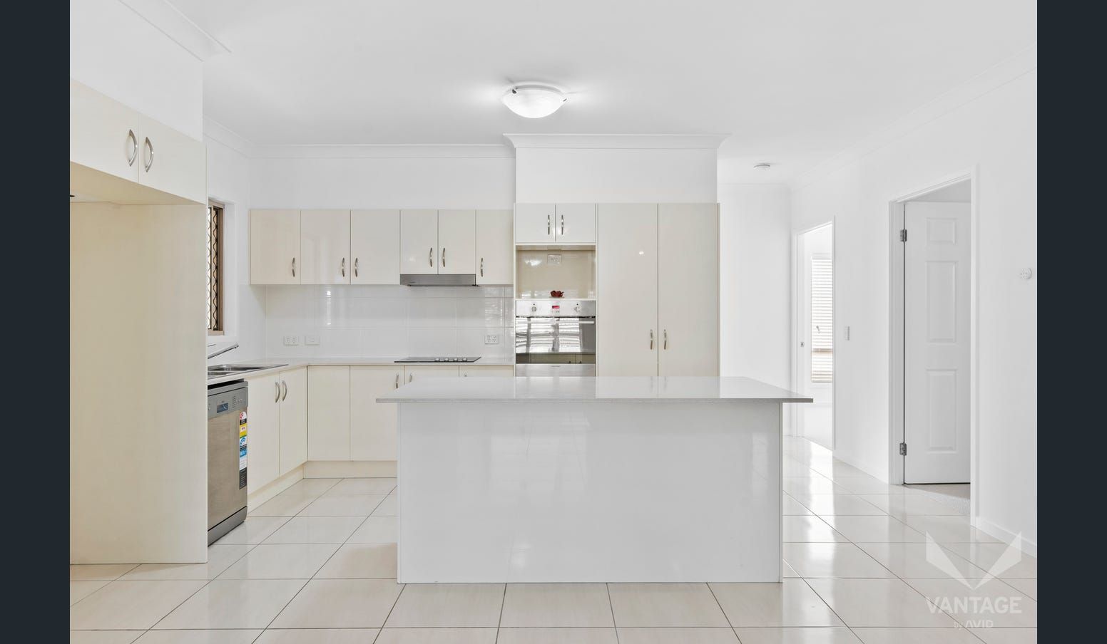Refreshed 3 bedroom home at Vantage Eagleby Pines