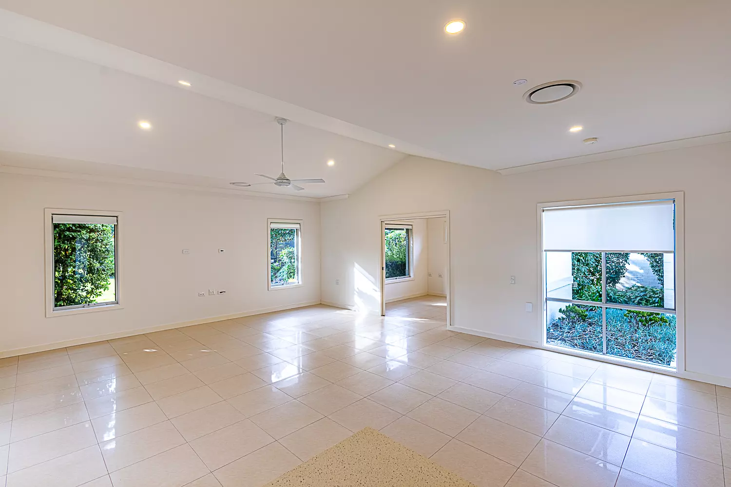 Cezanne II- by Palm Lake Resort Tea Gardens