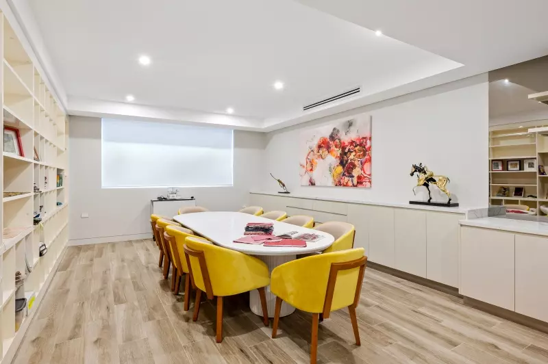 VILLA 40: ELEGANT RETIREMENT