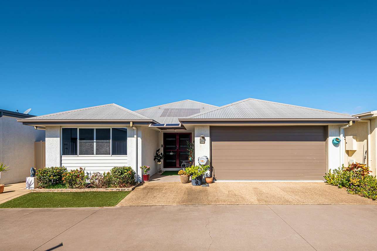 Relaxed & Refined Living