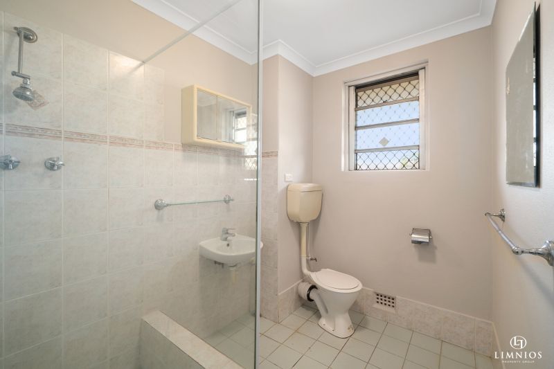 Scenic Hill Top Apartment!