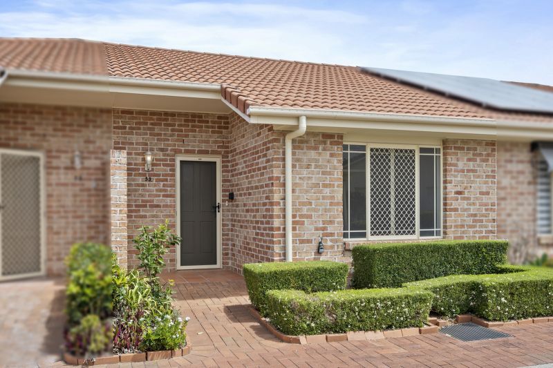 Generous 1-Bed Villa in the Heart of the Village