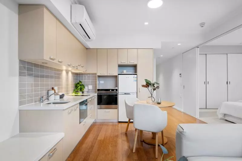 UNDER OFFER - Ultra Convenient Lifestyle