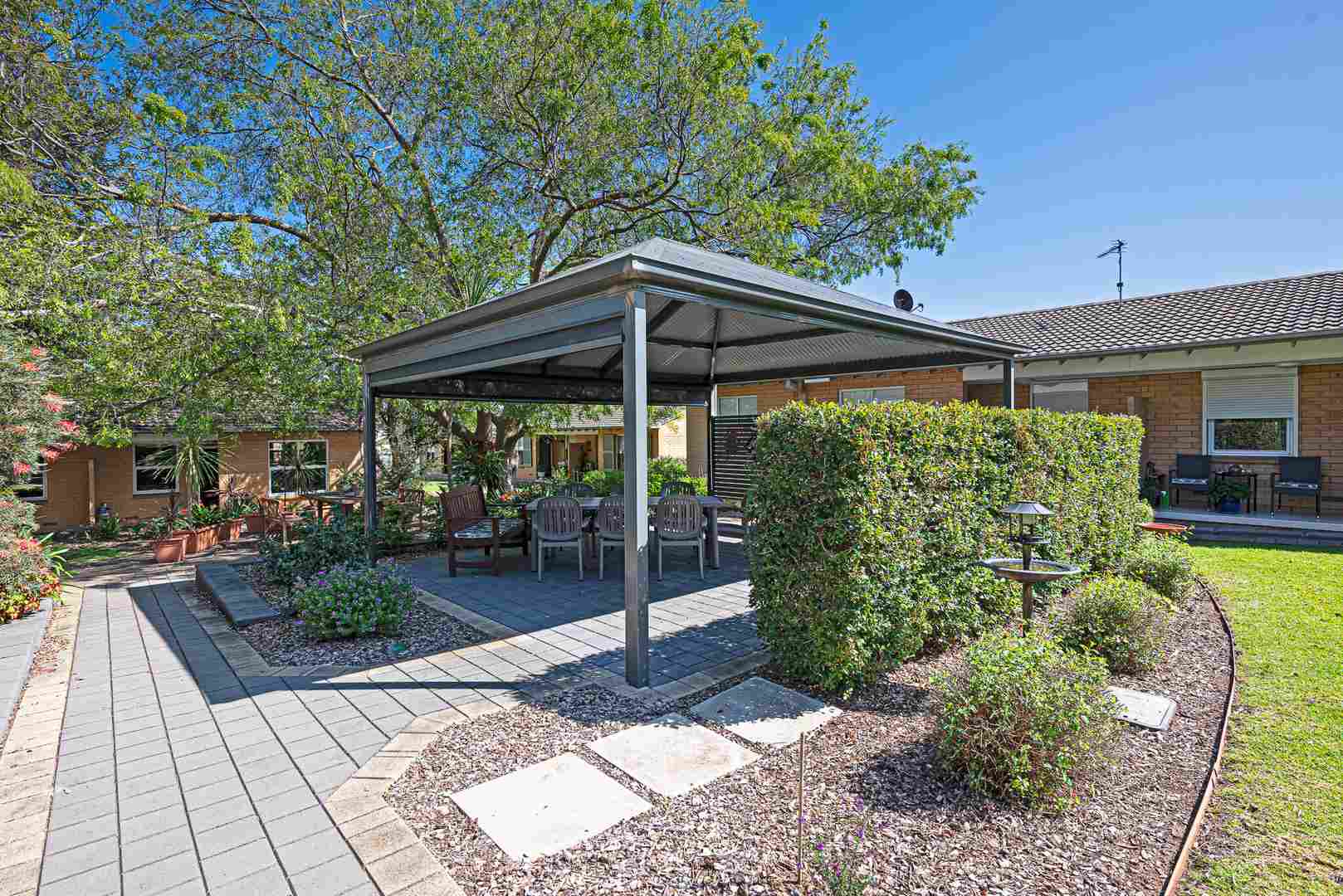 Are You Aged 65 Years Or Older And No Longer Working Full Time? Experience Graceful Living at Myrtle Bank