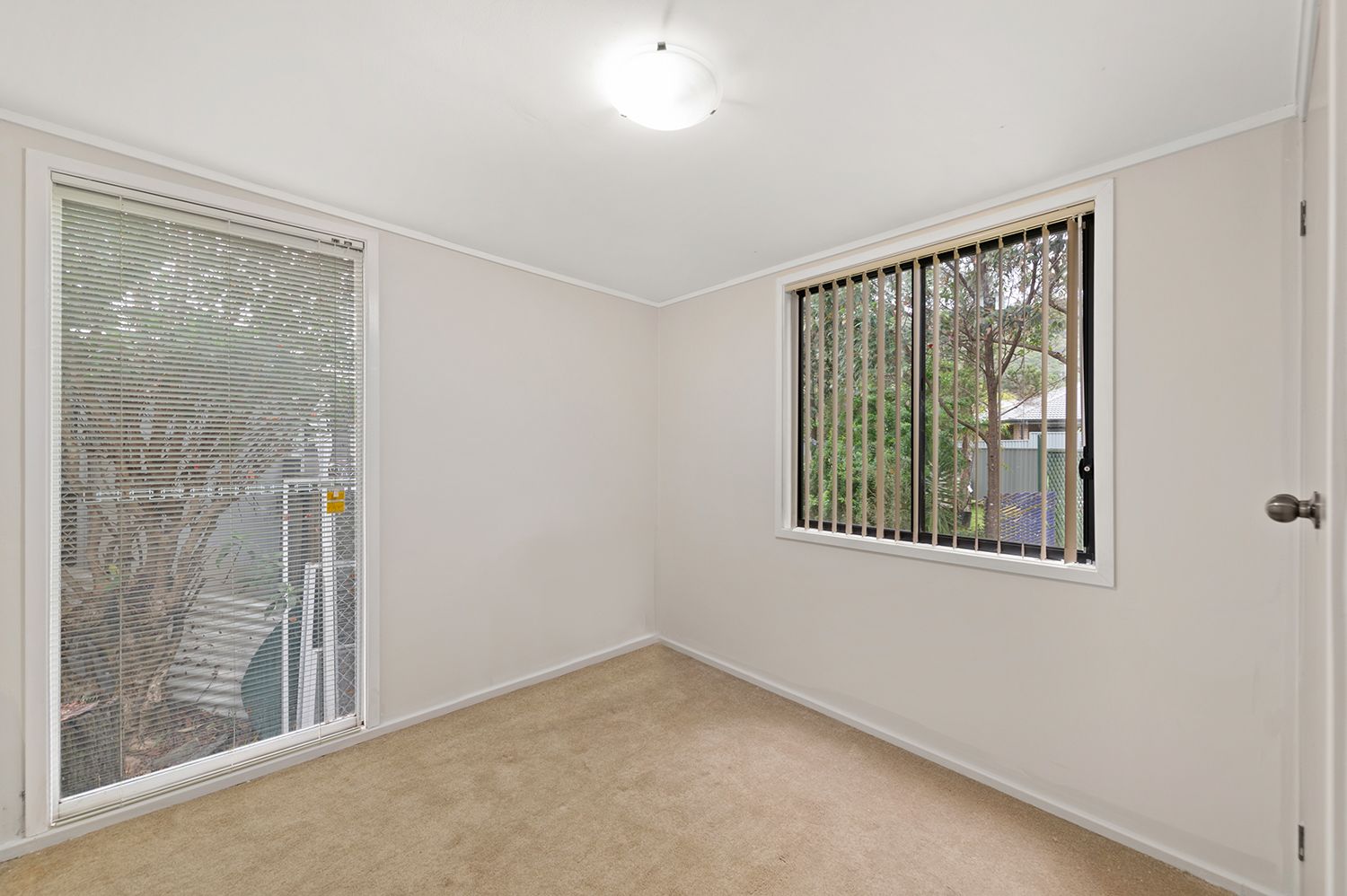 Love a Garden? Convenient Location too !