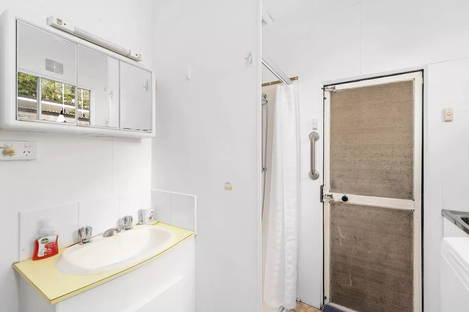 UNDER CONTRACT/DEPOSIT TAKEN - Super Kitchen - Multi Parking Potential - Great Courtyard adjoining Bushland