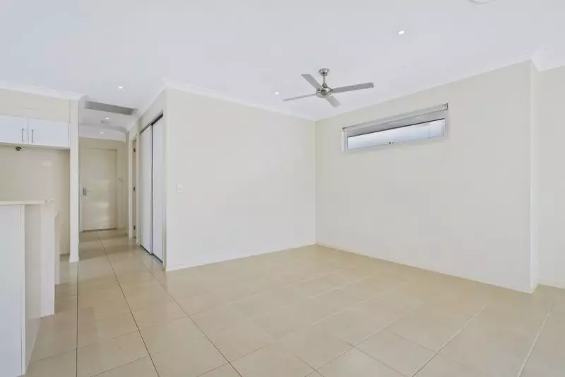 Tranquil Light-filled Lifestyle