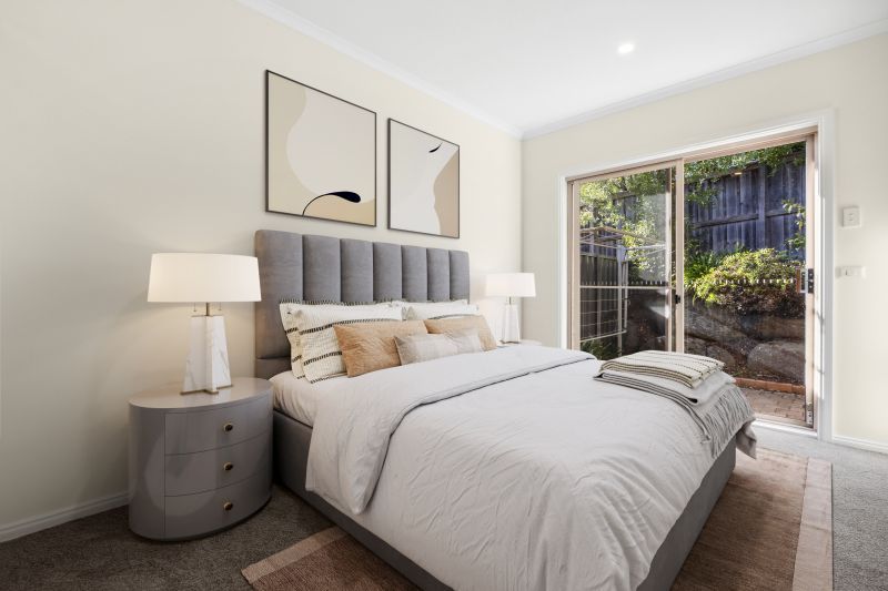 Newly refurbished 2-bedroom plus study villa