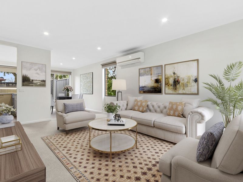 Freshly Updated Unit in a Wonderful Location