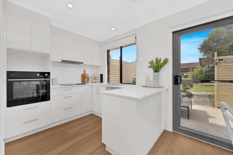 108/564 Burwood Highway