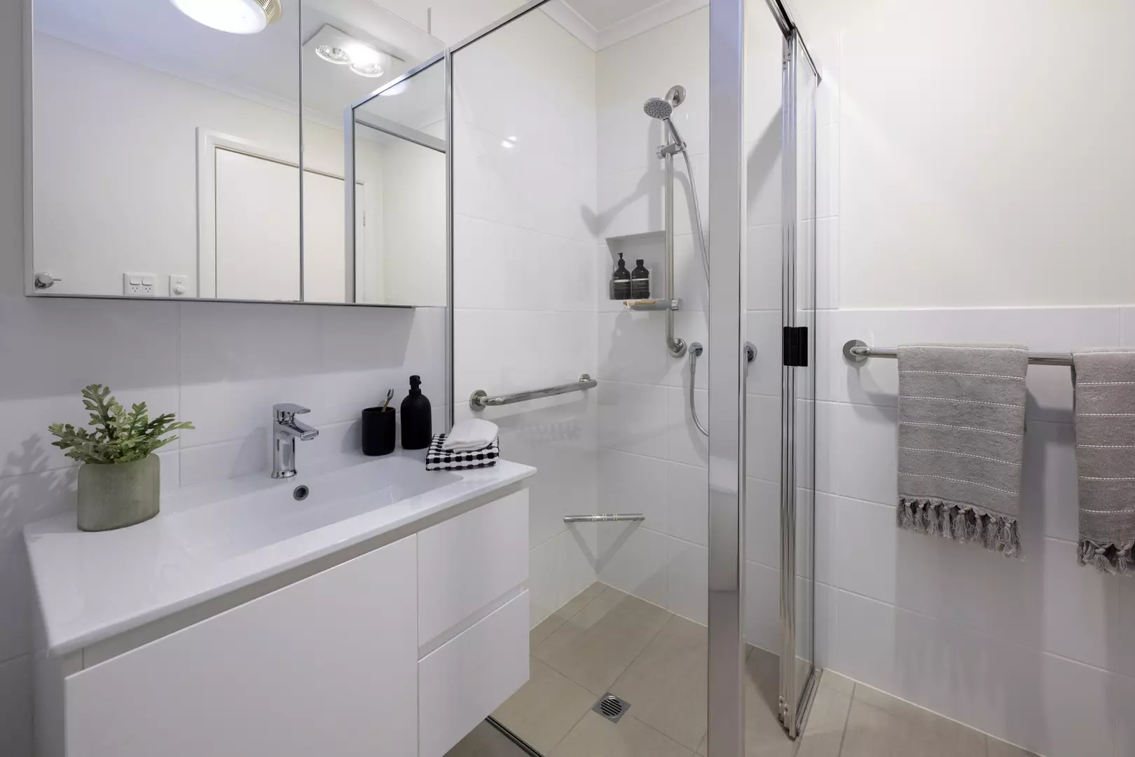 Eldercare The Braes: refurbished one-bedroom apartment