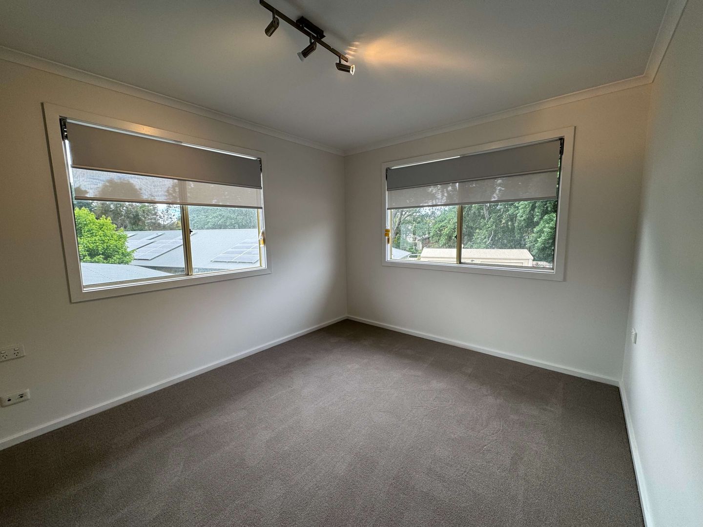 Spacious 3-Bedroom Upstairs Retirement Unit with Covered Balcony