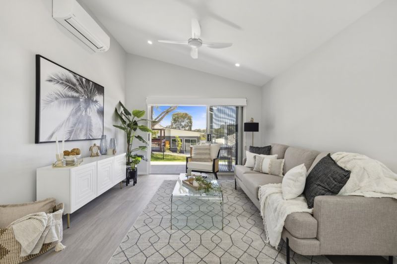 MOVE IN READY WITH MANY EXTRAS