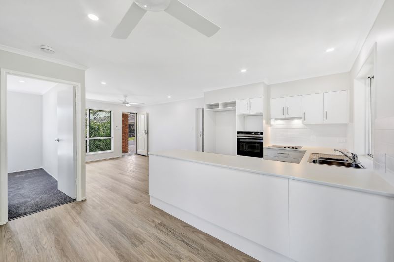 Garden views and coastal breeze!