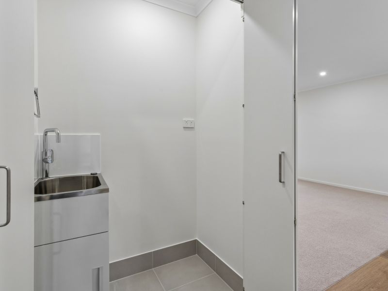 Beautifully Refurbished Villa Living